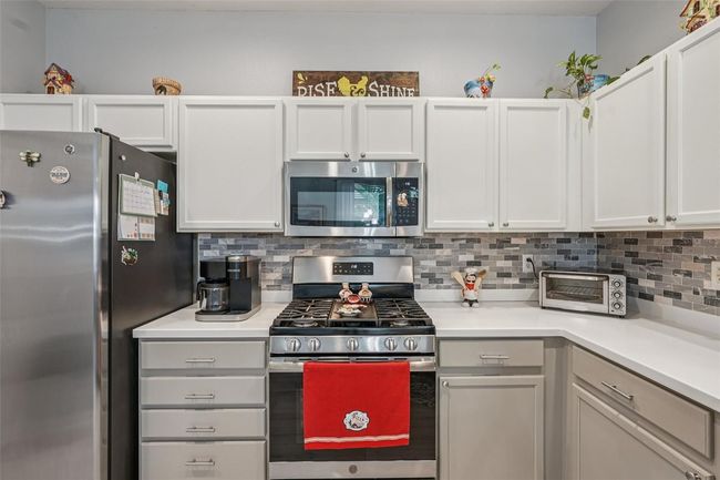 76 - 2032 Inverness Greens Dr, Condo with 2 bedrooms, 2 bathrooms and null parking in SUN CITY CENTER FL | Image 9