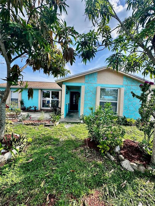 10116 Wheatley Hills Ct, TAMPA, FL, 33615-2675 | Card Image