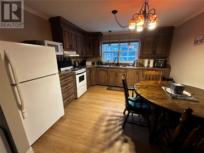 74 Crooked Lake Rd, Home with 2 bedrooms, 1 bathrooms and null parking in Badger NL | Image 9