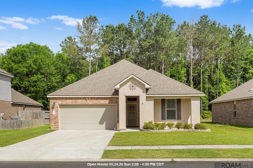 34855 Spring Trails Dr, Walker, LA, 70785-3439 | Card Image