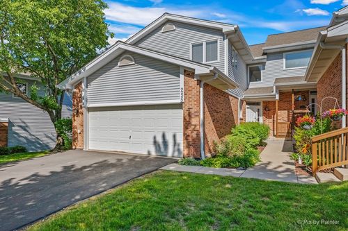 255 Charlotte Ct, Cary, IL, 60013-2657 | Card Image