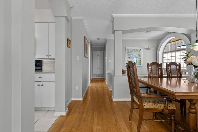 14774 Thrift Avenue, House other with 3 bedrooms, 2 bathrooms and 5 parking in White Rock BC | Image 17
