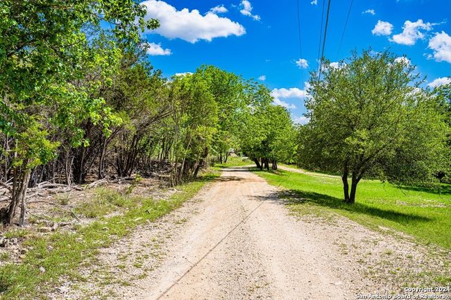 3420 Junction Hwy, House other with 2 bedrooms, 2 bathrooms and null parking in ingram TX | Image 25