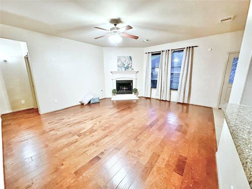 12801 Winter Springs Dr, Pearland, TX, 77584-3400 | Card Image