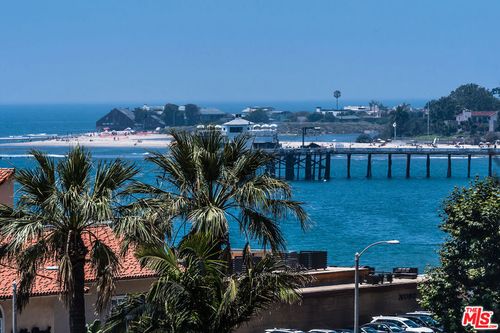 22605 Pacific Coast Highway, Malibu, CA, 90265 | Card Image