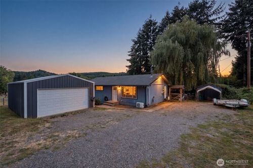 1003 E St, Vader, WA, 98593-9775 | Card Image