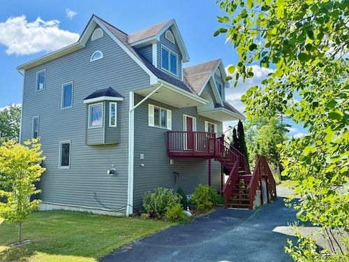 31 Limestone Ave, Fall River, NS, B2T1N6 | Card Image