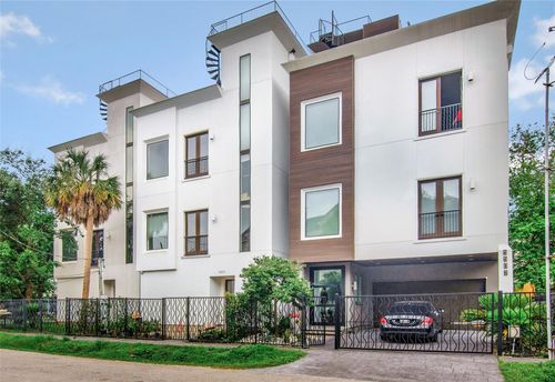 5505 Rose St, Houston, TX, 77007-5269 | Card Image