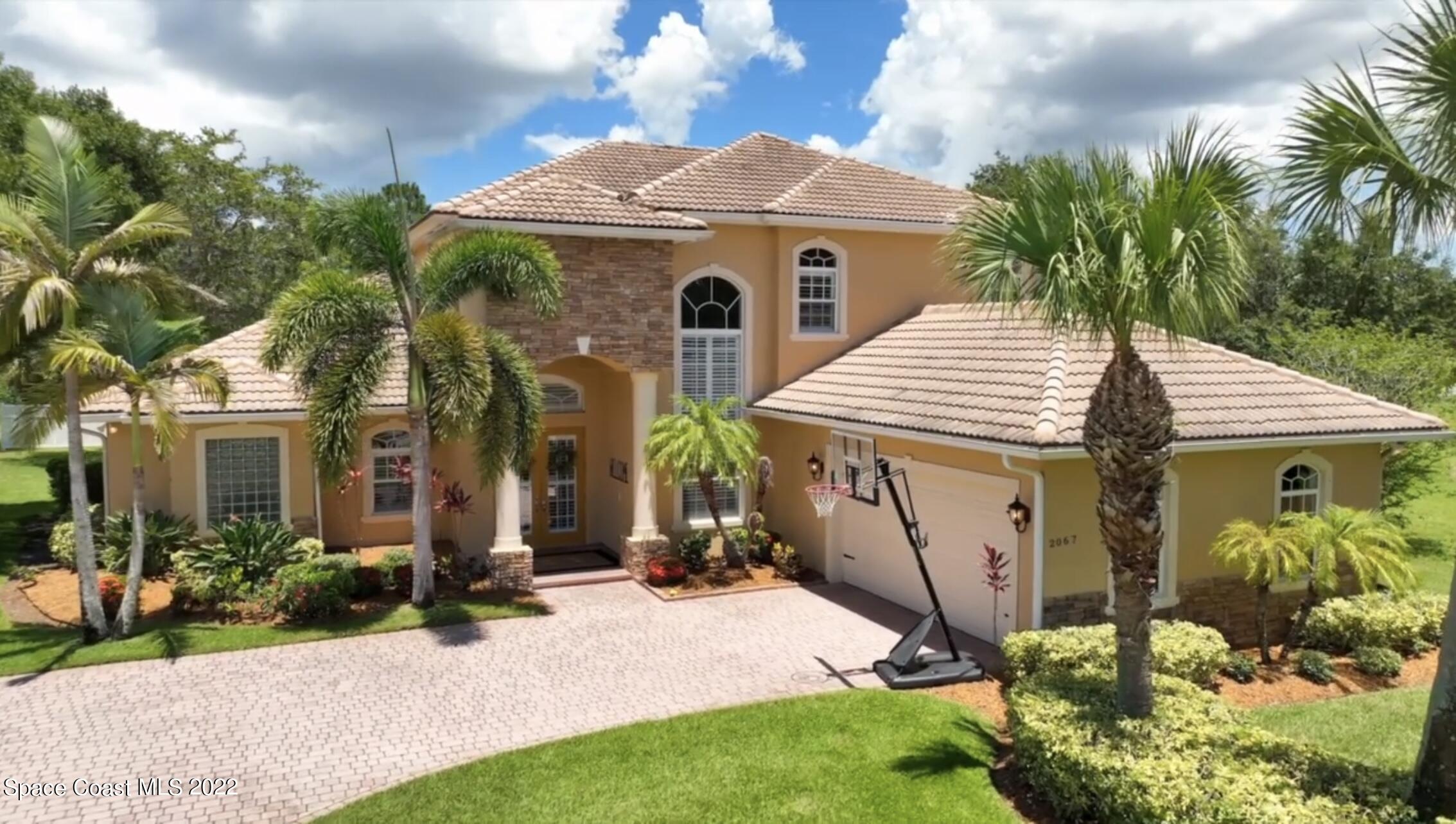 2067 Windbrook Drive Se, Sold in Palm Bay Zoocasa
