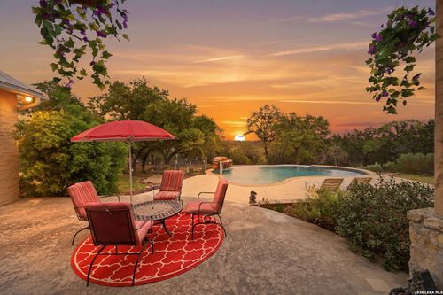 752 Taylor Pt, Bulverde, TX, 78163-3476 | Card Image