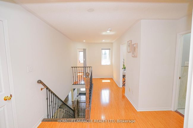 23 Hollowgrove Blvd, House other with 6 bedrooms, 5 bathrooms and 4 parking in Brampton ON | Image 15