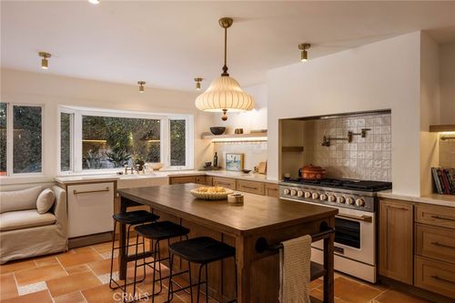 1096 Tulare Dr, Costa Mesa, CA, 92626-2113 | Card Image