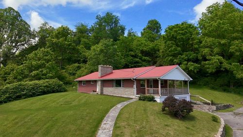 106 Russell St., Saltville, VA, 24370 | Card Image