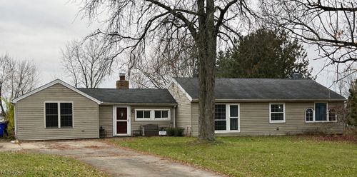 632 Edmond Ave, Streetsboro, OH, 44241-4726 | Card Image