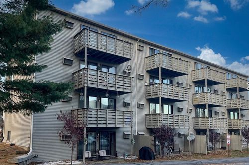 29-1195 Grafton St, Worcester, MA, 01604 | Card Image