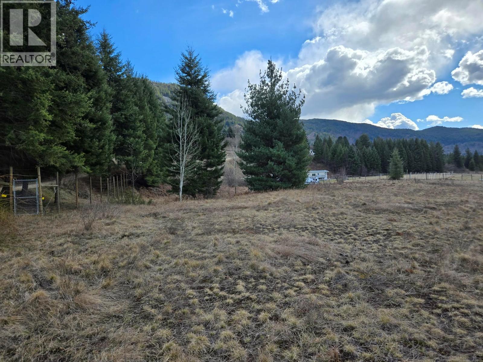 Land in Castlegar 5