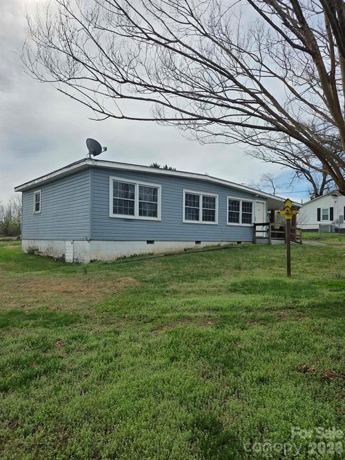 3272 N Maple Lane Street, Connelly Springs, NC, 28612 | Card Image