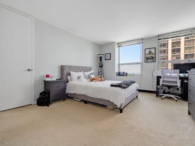 APT-3401 - 2626 N Lakeview Ave, Home with 2 bedrooms, 2 bathrooms and null parking in CHICAGO IL | Image 12