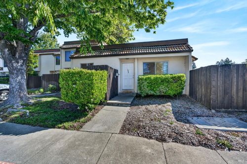 1834 Primavera Dr, Santa Rosa, CA, 95409-3419 | Card Image