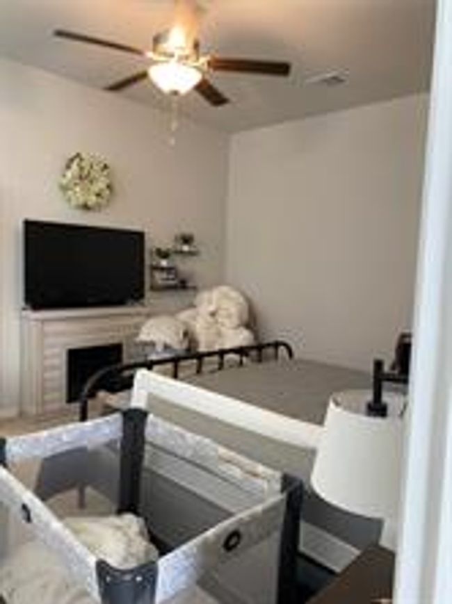107 Forsythia Trl, House other with 4 bedrooms, 3 bathrooms and 4 parking in Bastrop TX | Image 14