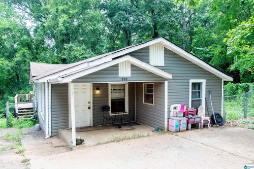 930 Rutledge Dr, MIDFIELD, AL, 35228-2539 | Card Image