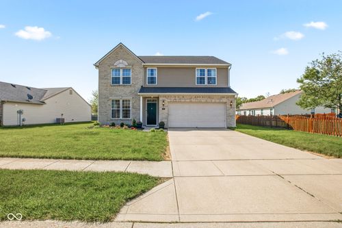 89 Spring Lake Dr, Westfield, IN, 46074-8165 | Card Image