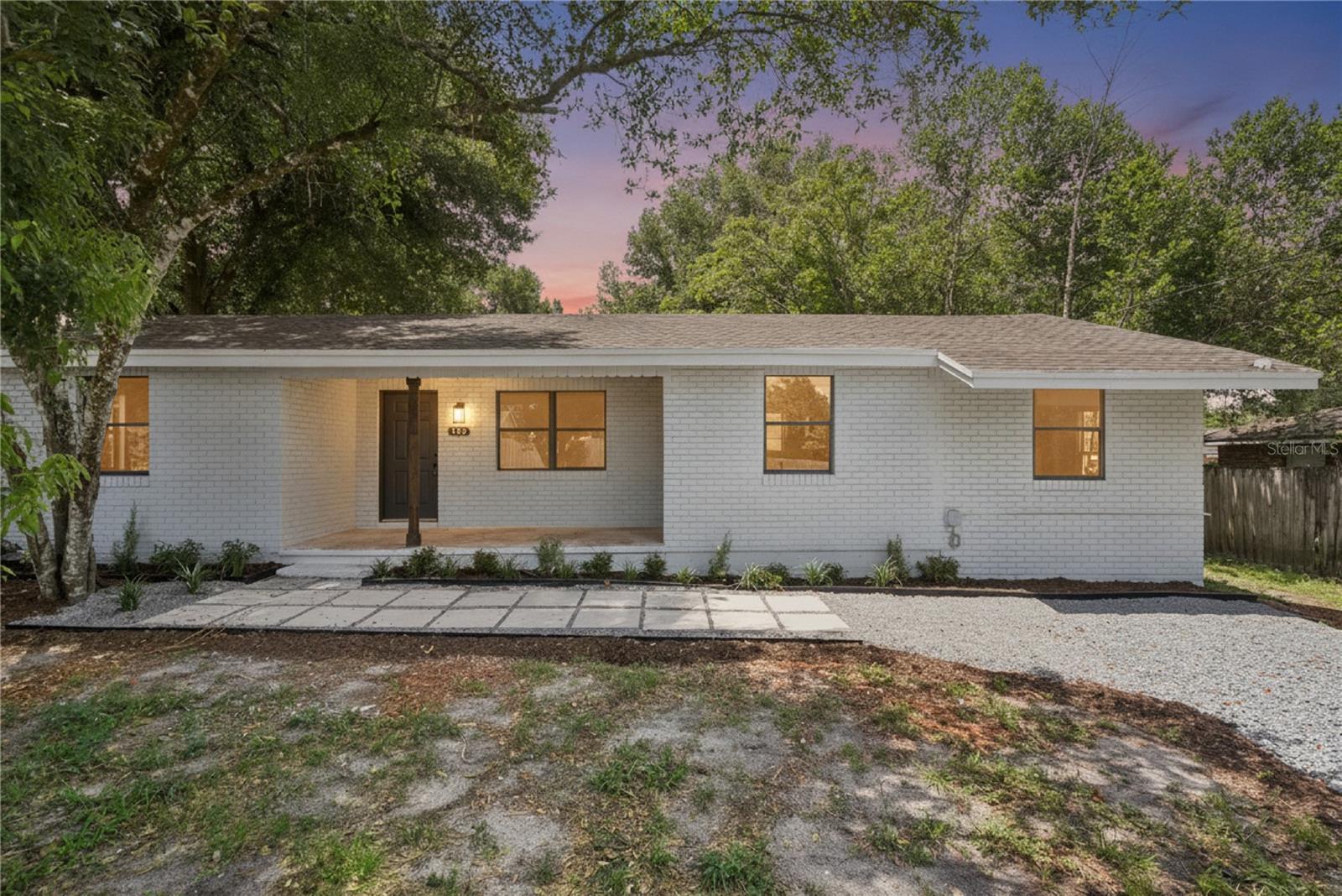 Residential in DEBARY 2
