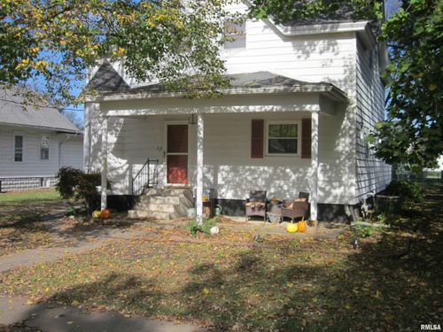 310 E Mason St, Easton, IL, 62633-9347 | Card Image