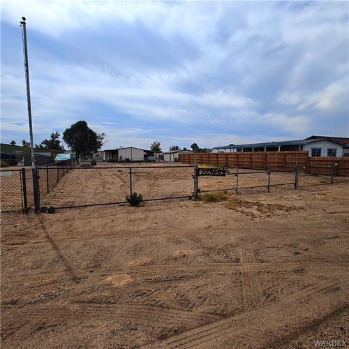 1050 E Acacia Dr, Mohave Valley, AZ, 86440-9201 | Card Image