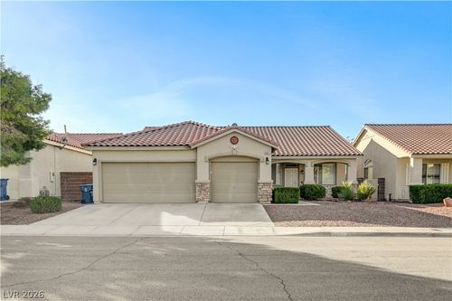 5851 Flight Wing St, Las Vegas, NV, 89113-0208 | Card Image