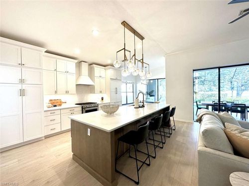 10001 Isola Way, MIROMAR LAKES, FL, 33913-8932 | Card Image