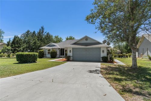 3884 N Blazingstar Way, Beverly Hills, FL, 34465-3392 | Card Image