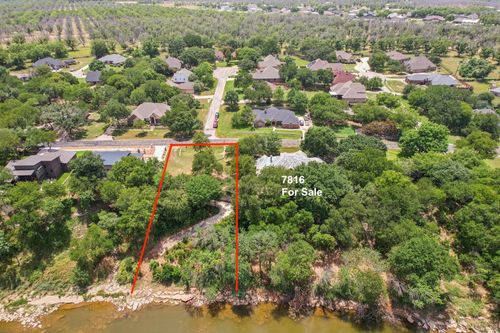 7818 Ravenswood Rd, Granbury, TX, 76049-4606 | Card Image