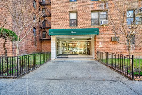 apt-3h-33 91st St, Jackson Heights, NY, 11372-1731 | Card Image