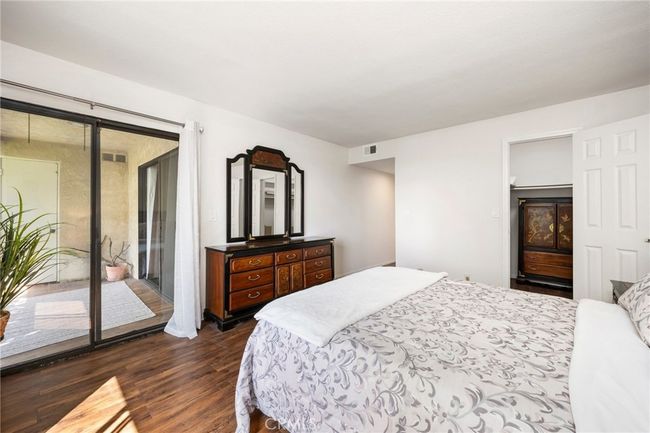 UNIT-132 - 2001 E 21 St St, Condo with 2 bedrooms, 2 bathrooms and 2 parking in Signal Hill CA | Image 14