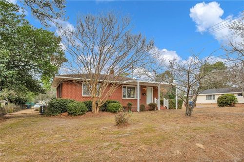 400 Roxie Avenue, Fayetteville, NC, 28304 | Card Image