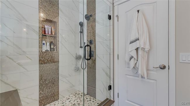 Primary Bathroom Shower | Image 41