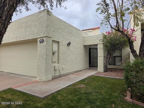 5829 N 24th Pl, Phoenix, AZ, 85016-2837 | Card Image
