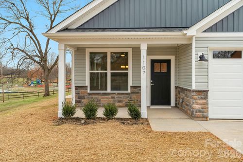 1107 Burke St, Monroe, NC, 28110-3236 | Card Image