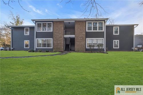 65 Pennsylvania Way, North Brunswick, NJ, 08902-3511 | Card Image