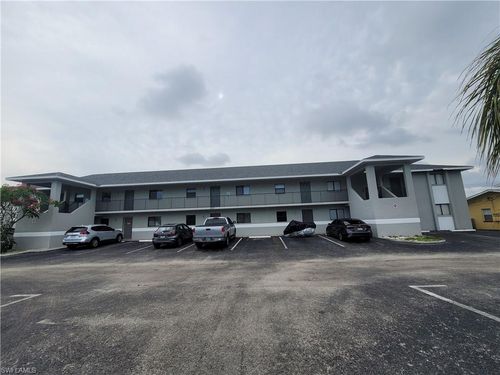 3-4815 Triton Ct E, Cape Coral, FL, 33904 | Card Image