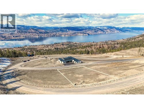215 Benchland Dr, Naramata, BC, V0H1N1 | Card Image