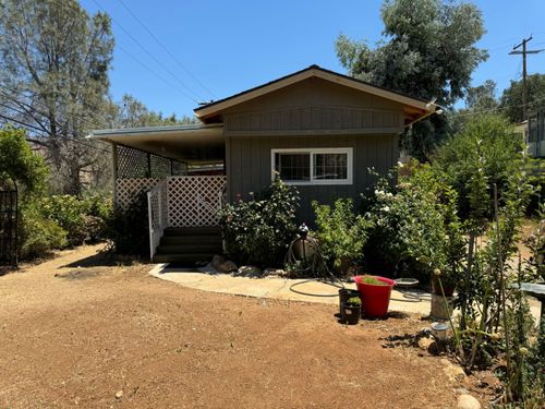 1 Kellen Way, Bodfish, CA, 93205-9603 | Card Image