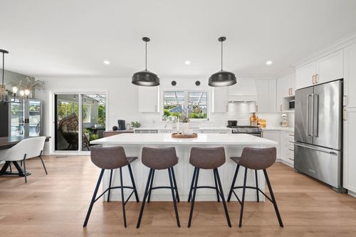 5301 10a Avenue, Delta, BC, V4M1Y5 | Card Image