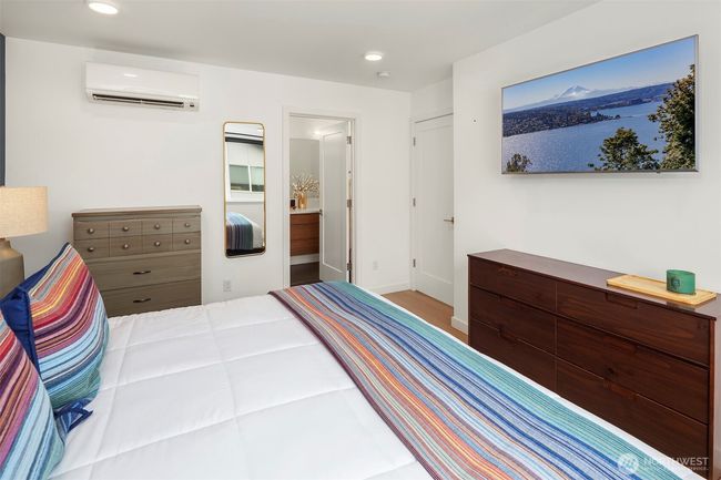 B - 8314 14 Th Ave Nw, Townhouse with 3 bedrooms, 4 bathrooms and 1 parking in Seattle WA | Image 16