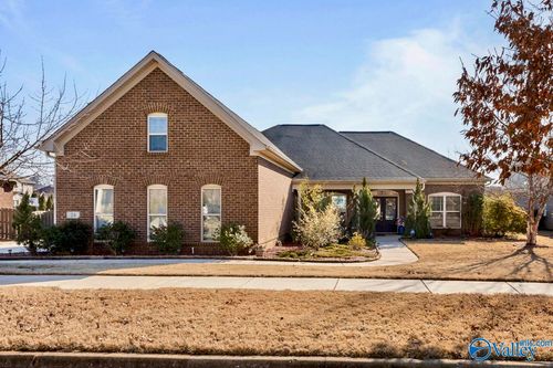 24 Tall Oak Blvd Sw, Huntsville, AL, 35824-4055 | Card Image