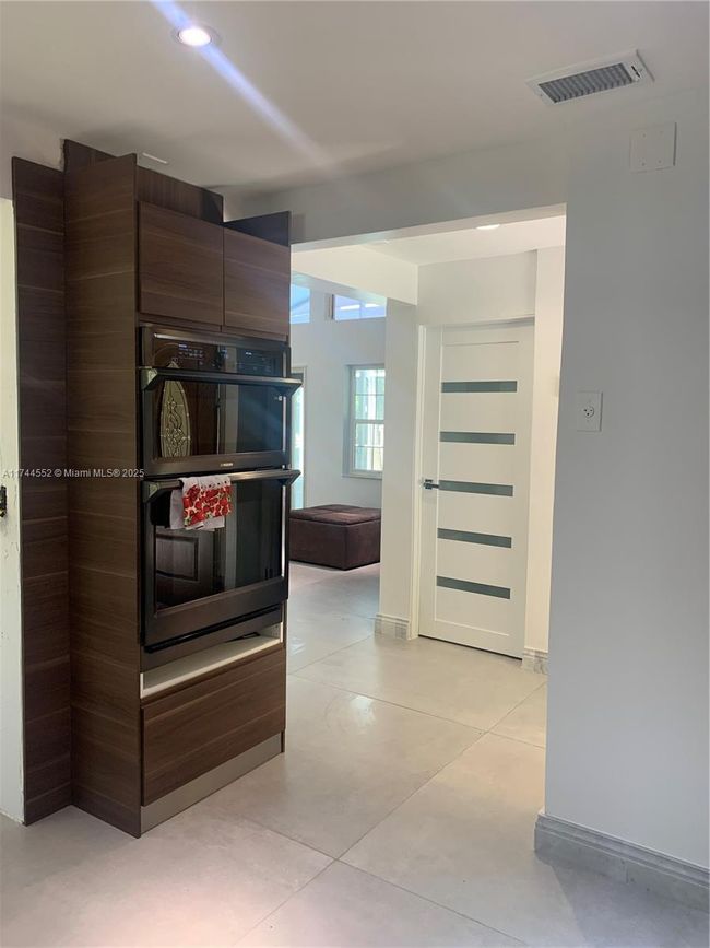 4851 Sw 106 Th Ave, House other with 3 bedrooms, 2 bathrooms and null parking in Davie FL | Image 20
