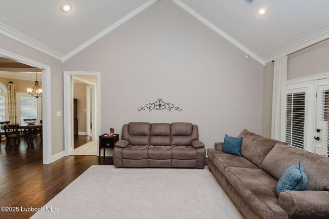 5611 85 Th St, House other with 4 bedrooms, 3 bathrooms and null parking in Lubbock TX | Image 6