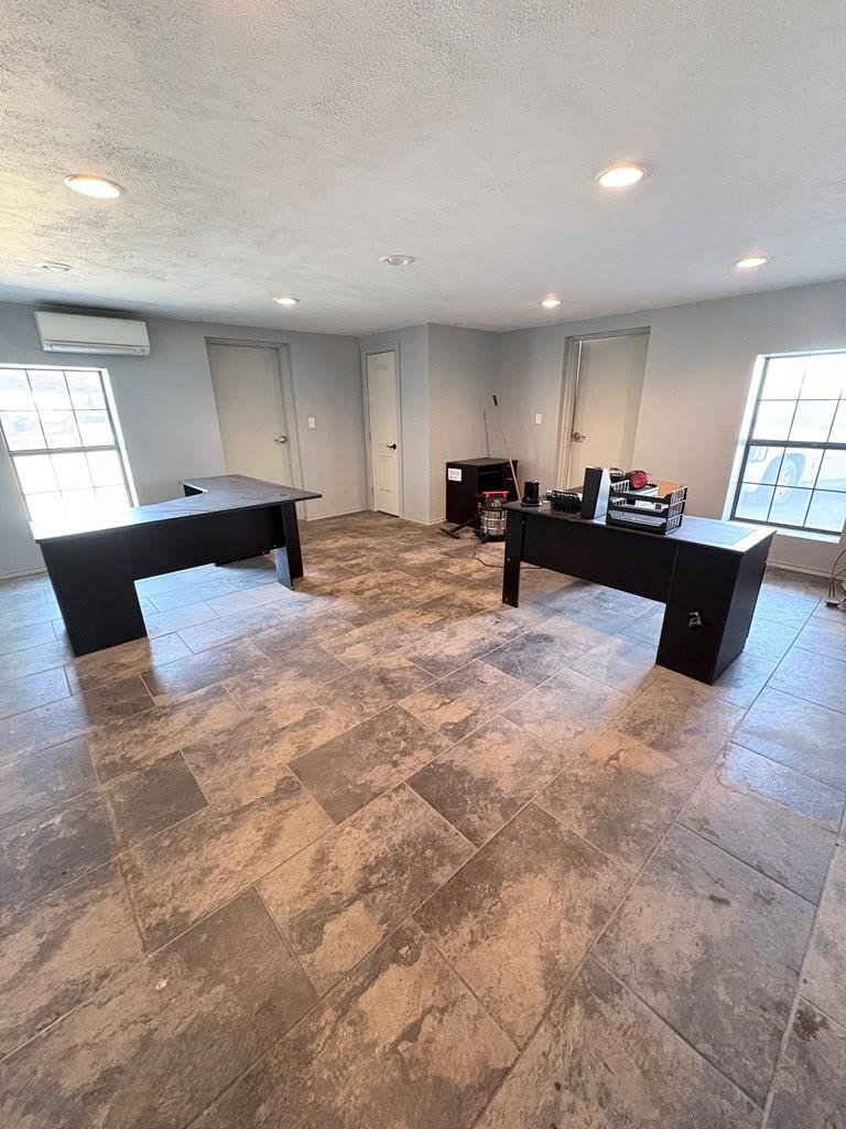 Commercial Lease in Odessa 5