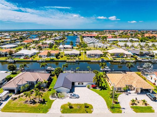 391 Via Esplanade, Punta Gorda, FL, 33950-6437 | Card Image